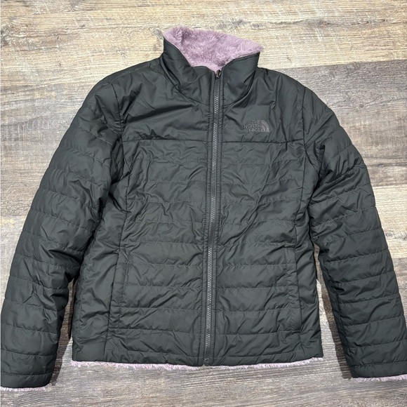 The North Face Girls Jacket Reversible Size 14/16 Black Purple